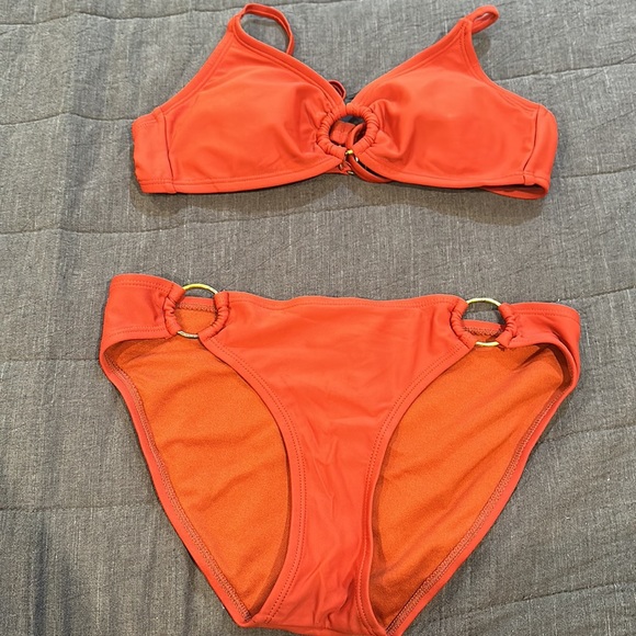 Xhilaration Bikini Set - Picture 2 of 9